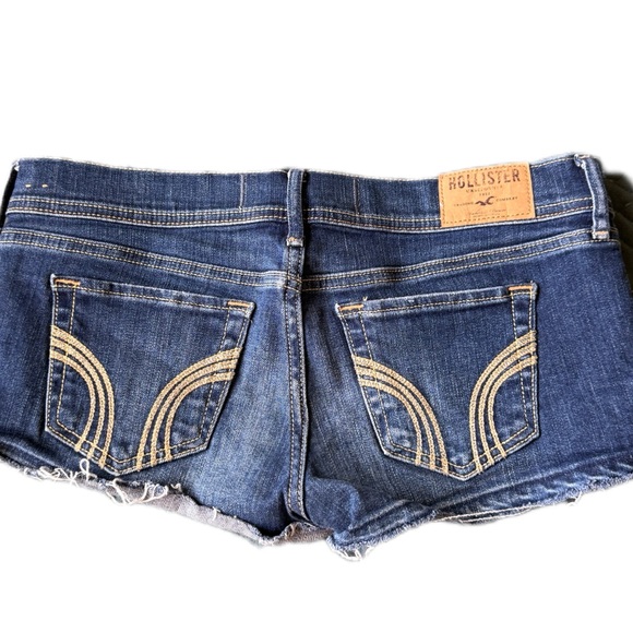 Hollister Blue Jean Shorts Distressed Cut-Off Style - Picture 2 of 2